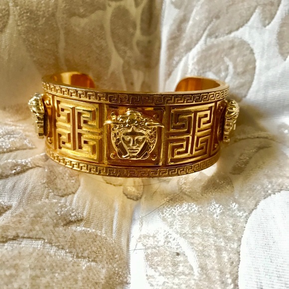 versace cuff bracelet